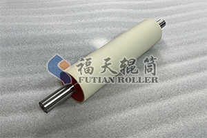 2、硅膠包膠淋膜輥.png