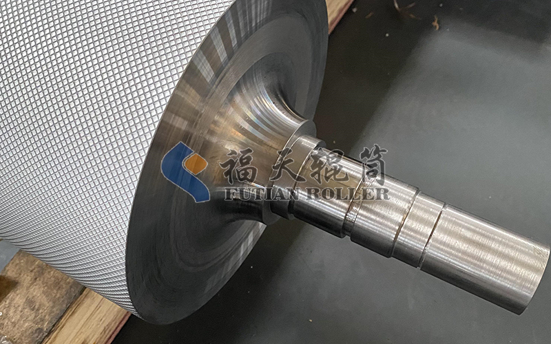 8.數(shù)碼印花機(jī)用滾花輥筒.jpg